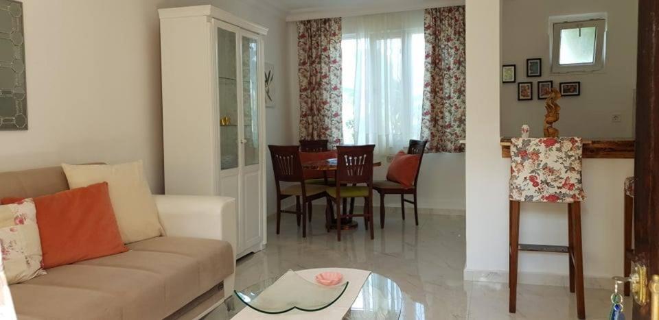Erendiz Garden Hotel 凯梅尔 外观 照片